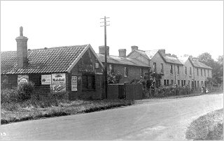 Forge and Brewery Cottages, Cambridge Road, c1905
